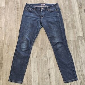 Tommy Hilfiger Women's Size 8R Classic Straight Leg Blue Jeans Mid-Rise
